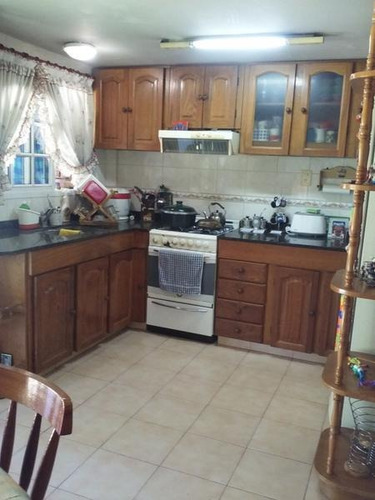 Imagen 8 de 13 de Casa - Barrio Parque Leloir