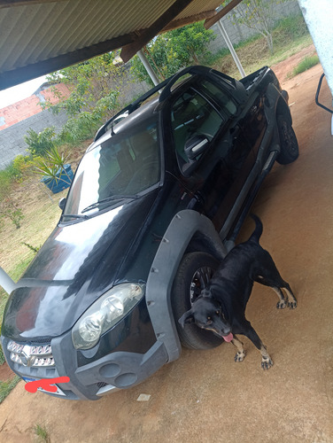 Fiat Strada 1.8 16v Adventure Locker Ce Flex 2p