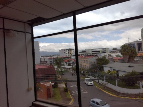 Imagen 1 de 7 de Se Alquilan Oficinas En San Pedro, 132mts2