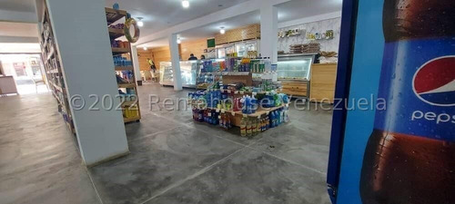 Imagen 3 de 9 de Andreina Gonzalez Rentahouse Vende Casa Para Uso Comercial En Trigal Norte Valencia 22-18843
