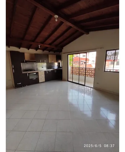 Casa Para Arriendo En Envigado - Las Flores
