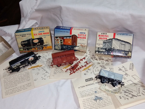 Ferromodelismo Vagón Tren Esso Colección Precio X Cada Uno (Usado)