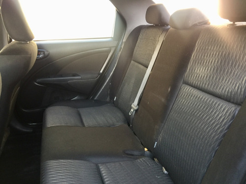 Toyota Etios Xs 1.5 6m/t 2018 Chocado