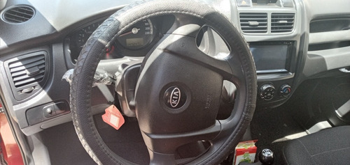 Kia Sportage 2010 Full