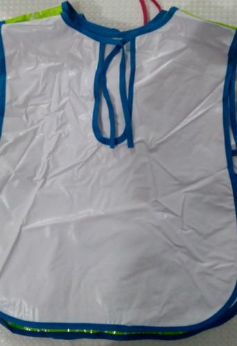 Bata Mandil Infantil De Hule Para Niño Diseño Pirata