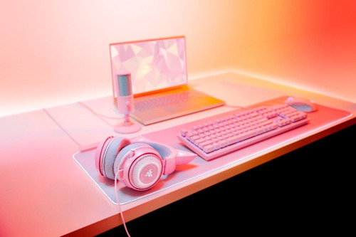Imagen 9 de 10 de Auriculares Gamer Razer Kraken Kitty Edition Usb Chroma Rgb