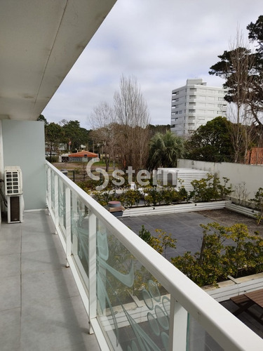 Imagen 1 de 26 de Venta Apartamento 1 Dormitorio Y Medio, Roosevelt, Punta Del Este