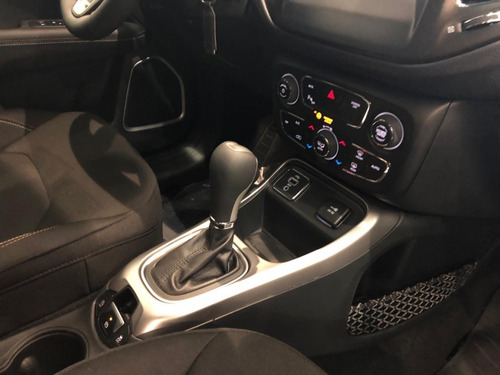 Jeep Compass Sport 2.4 At6 My 20 H