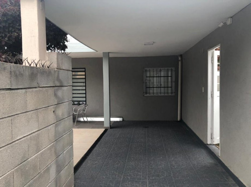Imagen 2 de 13 de Casa En Venta En Villa Bosch