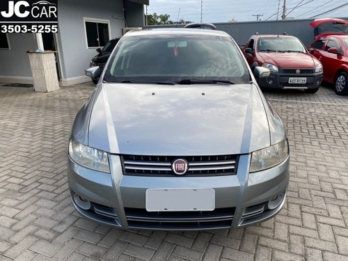 Imagem 2 de 9 de Fiat Stilo Attractive 1.8