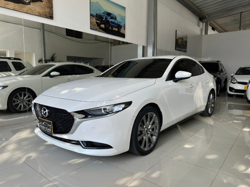 Mazda 3 2.0 Touring