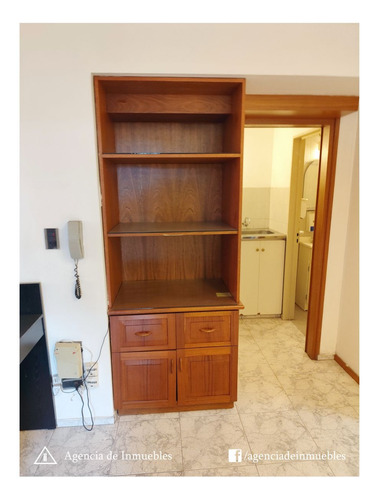 Vende: Oficina Con 2 Privados / Zona Cañada