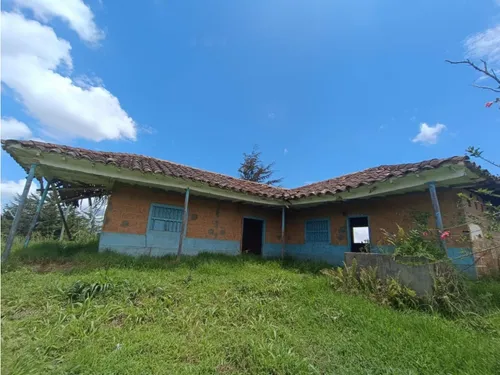 Linda Finca Campesina En Venta Marinilla