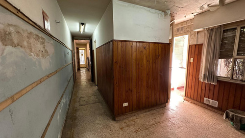 Casa- Deposito En Venta En Balvanera