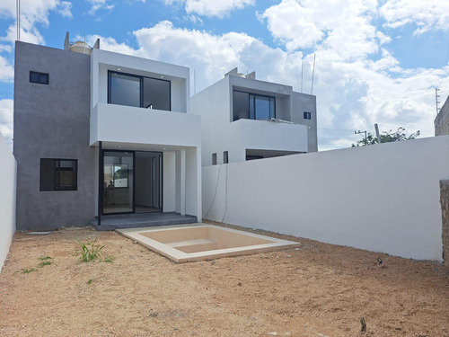 Casa En Venta En Merida,yucatán En Dzitya