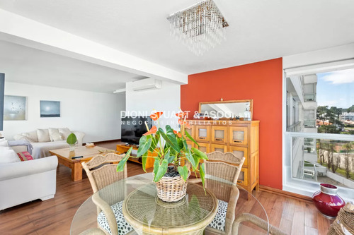 Departamento En Venta En Playa Mansa - 3 Dorm Y Dep. - Reciclado - Complejo Lincoln Center - Torre Jefferson