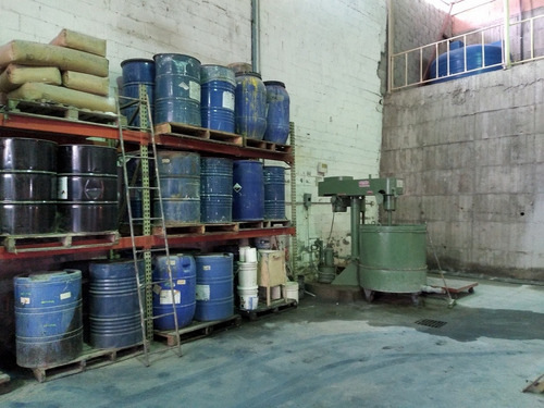 Vendo Fabrica De Pinturas En Pleno Funcionamiento, Galpón, Fondo De Comercio Y Patente.
