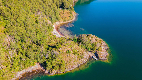 Imagen 2 de 11 de Mirador De Lago Verde