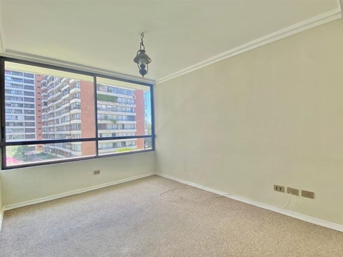 Departamento En Arriendo De 4 Dorm. En Vitacura