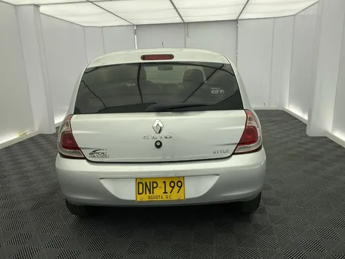 Renault CLIO STYLE 1.2 STYLE CA MT