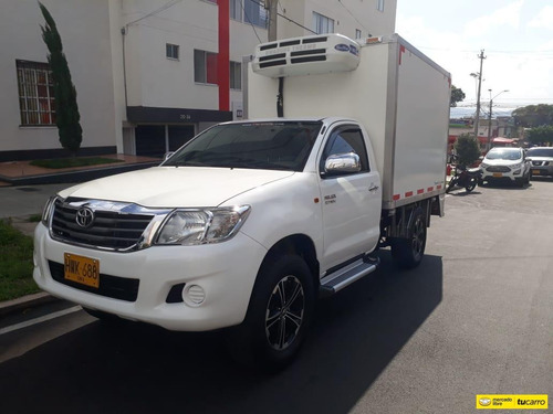 Toyota Hilux .