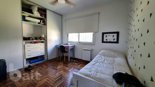Venta De Casa Con 3 Dormitorios Y Pileta En Un Housing En Villa Allende, Apta Credito!!.