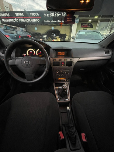 Chevrolet Vectra 2.0 MPFI GT HATCH 8V FLEX 4P MANUAL