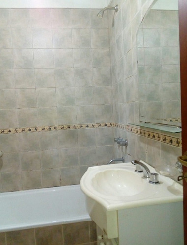 Imagen 12 de 14 de Departamento En Venta En Wilde Centro