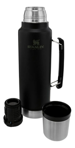 Imagen 4 de 7 de Termo Stanley Classic Legendary Bottle 1.5 QT Matte black