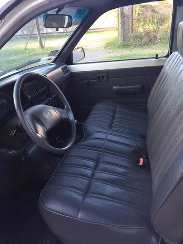 Toyota Hilux 2.8 S/cab 4x2 D 1999