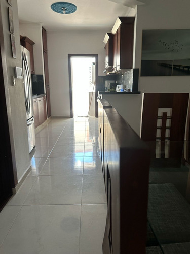 Increíble Casa En Venta Ubicada En La Barranquita - 3 Hab