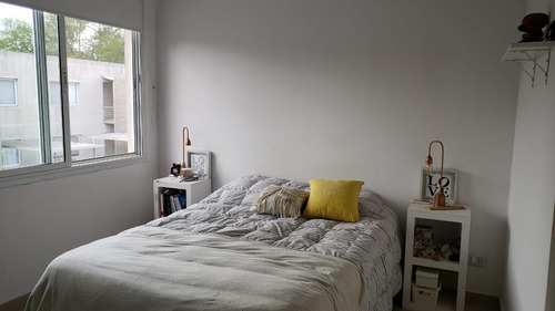 Imagen 4 de 11 de Venta Departamento 2 Amb.hi 42 Oportunudad !!!!