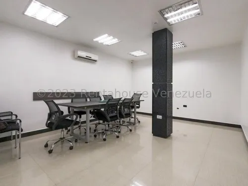 Estefani Salon Vende, Extraordinario Edificio Comercial En Centro Barquisimeto , Lara Mls #25-4020