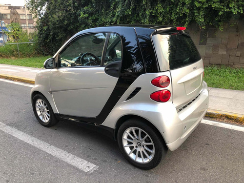 Imagen 8 de 13 de Smart Fortwo 2009 1.0 Coupe Pulse 72 Hp Aa Mt