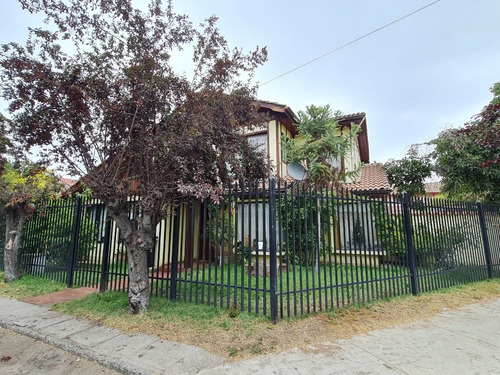 Imagen 2 de 26 de Amplia Casa En Venta, Barrio Villa El Alba, Puente Alto.