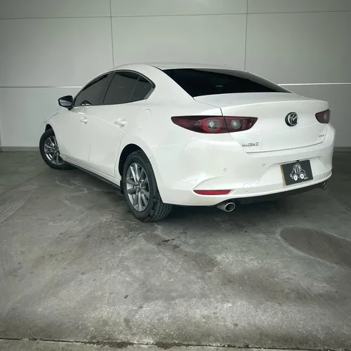 Mazda 3 2024