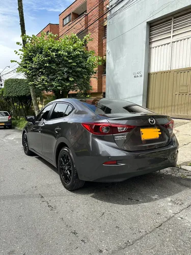 Mazda 3 2.0 Touring At