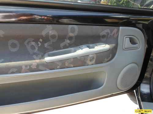 Imagen 17 de 25 de Renault Twingo 16v Authentique