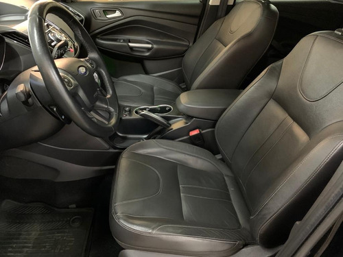 Ford Kuga Titanium 1.6t 6a/t Awd Inmaculada, Sin Detalles