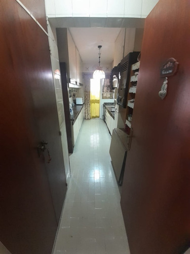 Imagen 10 de 20 de Departamento 4 Ambientes En Venta En Quilmes Centro