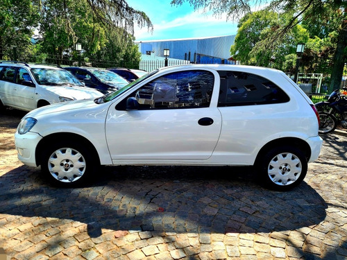 Chevrolet Celta 1.4 Ls 3ptas 2013 92.000km T/usado Fcio