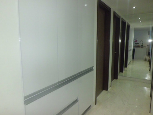 Imagen 2 de 16 de Se Vende Apto 99m2 2h/3b/2p Los Naranjos De Las Mercedes 0696