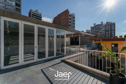 Excelente Casa De Pasillo 3 Dormitorios Con Quincho Y Terraza Exclusiva