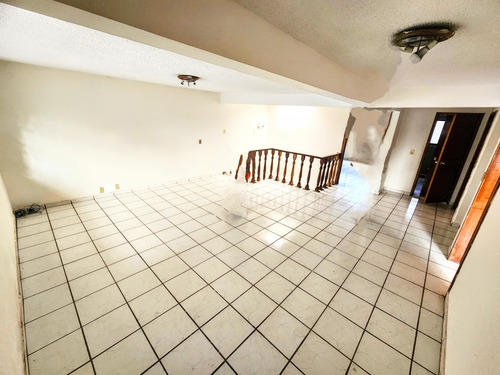 Casa En Venta Tipo Residencial A 4 Cuadras De Picacho Ajusco