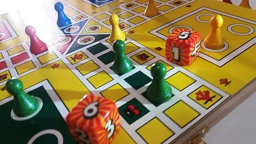 Jogo Ludo Oficial Pinos Em Madeira E 4 Dados Numéricos