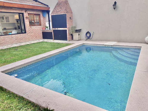 Imagen 16 de 30 de Divina Casa Con Todas Las Comodidades Y Mas, Ubicada En Martinez.