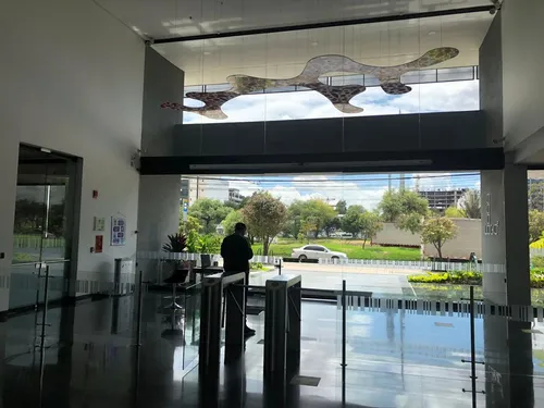 Oficina En Arriendo/venta En Chico Norte. Cod A1094025
