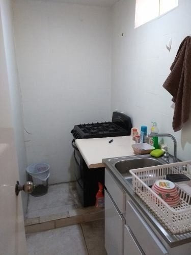 Imagen 8 de 14 de Recámara Soleada, Amplia Y Bien Ventilada Con Área Común