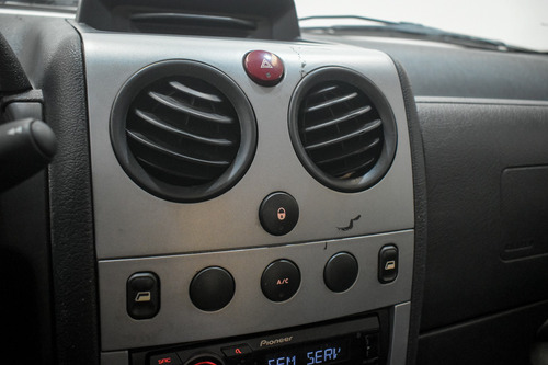 Peugeot Partner 1.6 Vti Confort