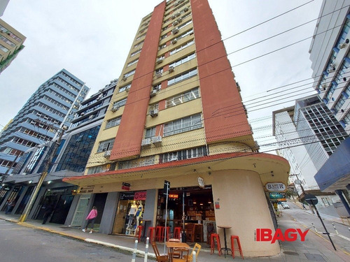 Imagem 6 de 7 de Oportunidade! Loja Em Centro - Florianopolis - L-104702